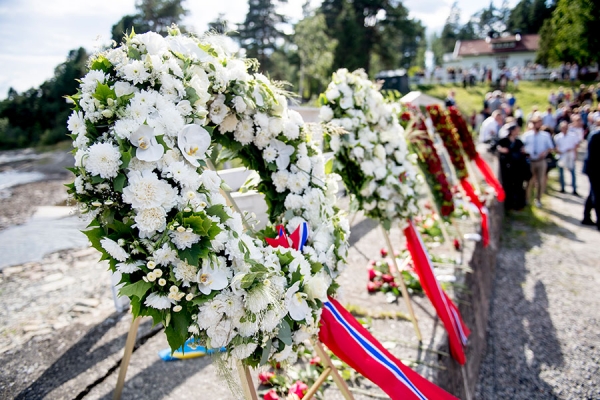 Vitnene deler sine erfaringer fra 22. juli-terroren