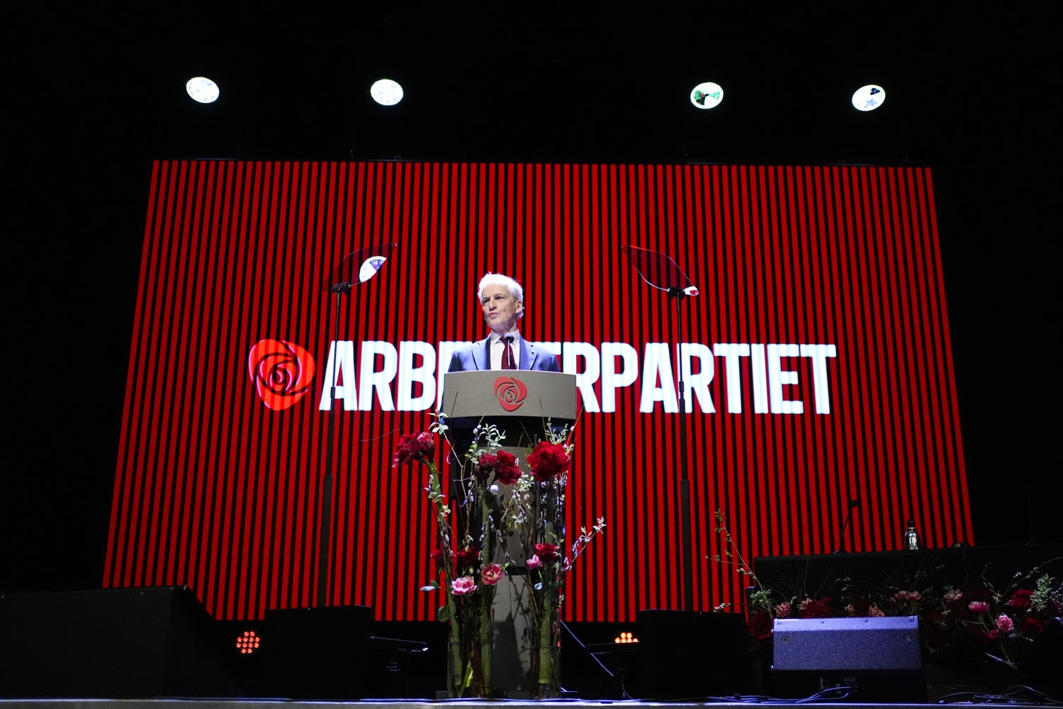 Statsminister og partileder Jonas Gahr Støre ved åpningen av Arbeiderpartiets landsstyremøte.