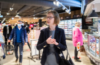 Næringsminister Iselin Nybø (V) sier ordningen med kontantstøtte til næringslivet i koronakrisen ikke har vært perfekt.