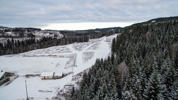 Hele anlegget med løypetrasèer med belysning på til sammen 5 km skal stå ferdig til vintersesongen 2019/2020. Rulleskibane på 2,5 km håper de å kunne ferdigstille i 2020-21