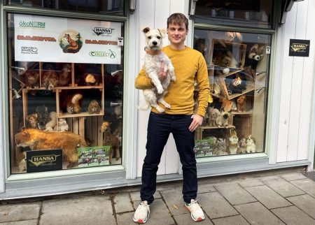 En liten butikk i Gjøvik designer myke puter inspirert av ekte dyr