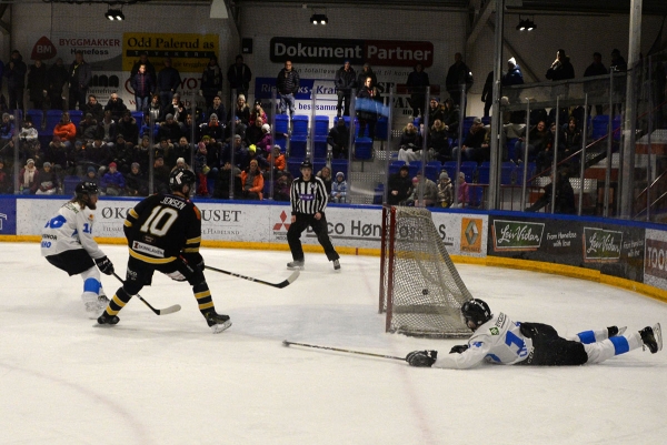 Spikeren i kista: 3-0 ved Jensen