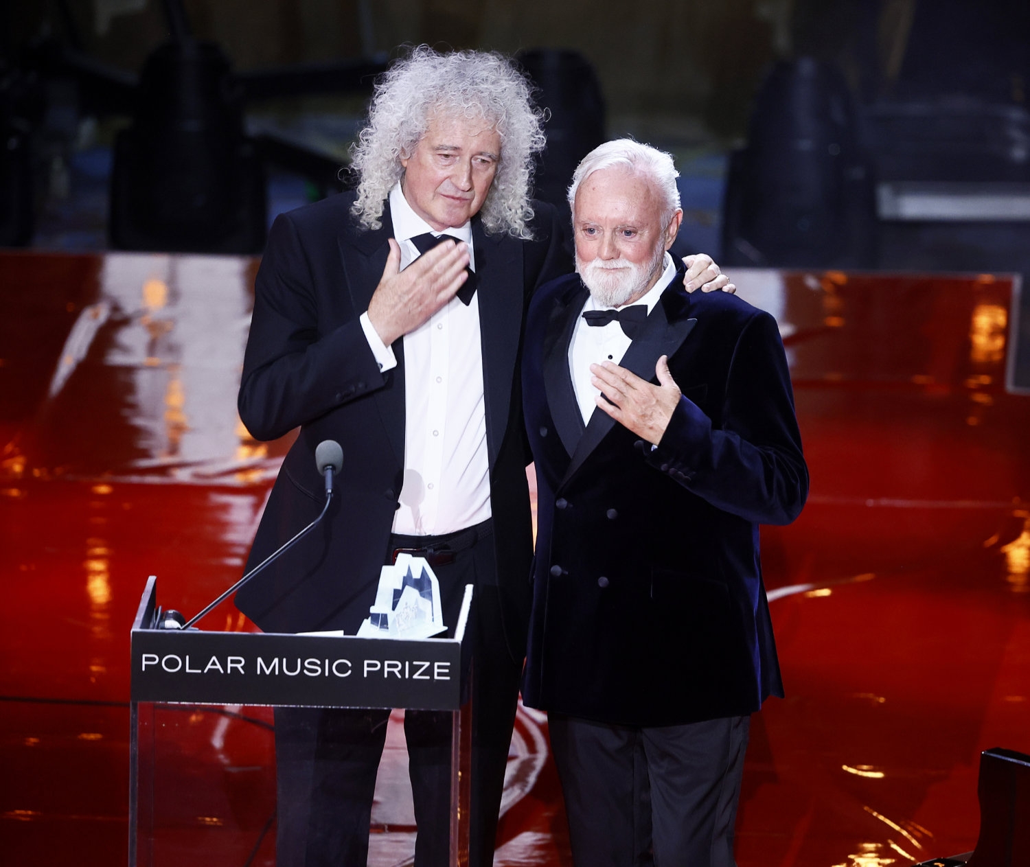 Brian May (t.v.) og Roger Taylor under polarprisutdelingen. 